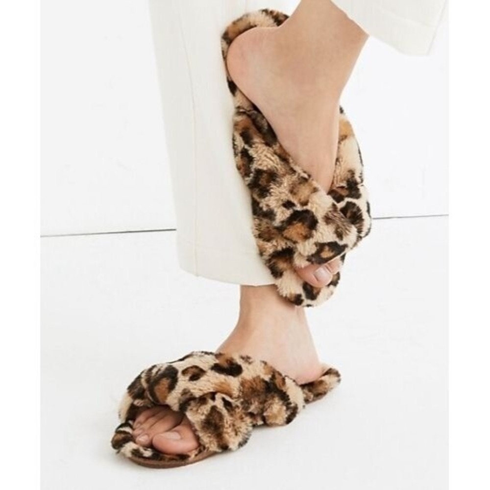 Steve Madden Slipper Women 7 Brown Leopard Faux Fur Crisscross Slide Cozy Comfy